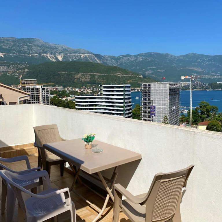 Veselinka Apartments & Rooms - Apartment with Sea View - 4