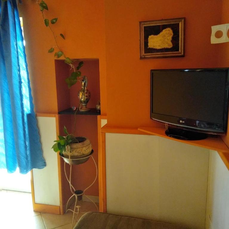 My House Suite - Apartment with Balcony - 12