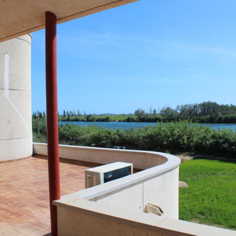 Villa de l'Ebre - Six-Bedroom House - 13