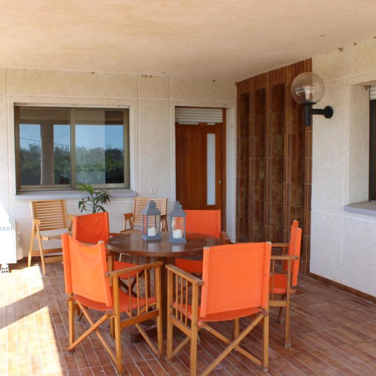 Villa de l'Ebre - Six-Bedroom House - 18