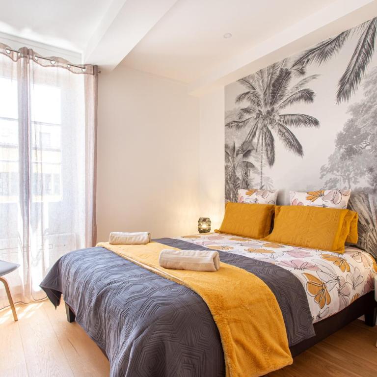 JJ8 - MAGNIFIQUE 3PIECES, ENTIEREMENT RENOVE, CLIM, VIEUX-NICE - Appartement 2 Chambres - 3