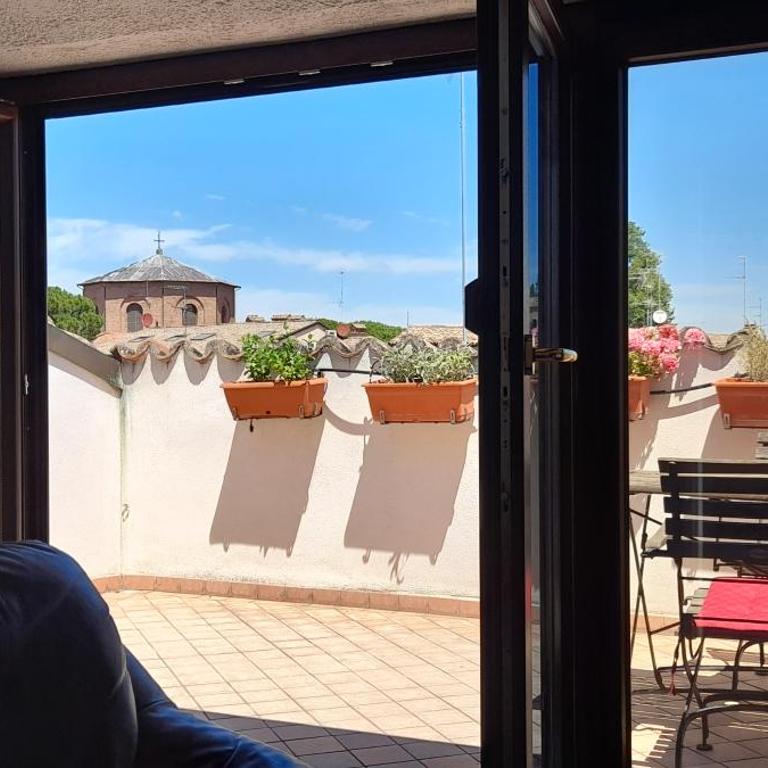 Corte Cavour. Una mansarda nel cuore della città - Two-Bedroom Apartment - 1