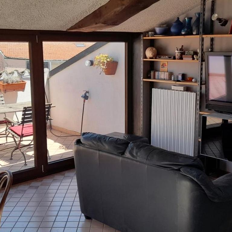 Corte Cavour. Una mansarda nel cuore della città - Two-Bedroom Apartment - 5