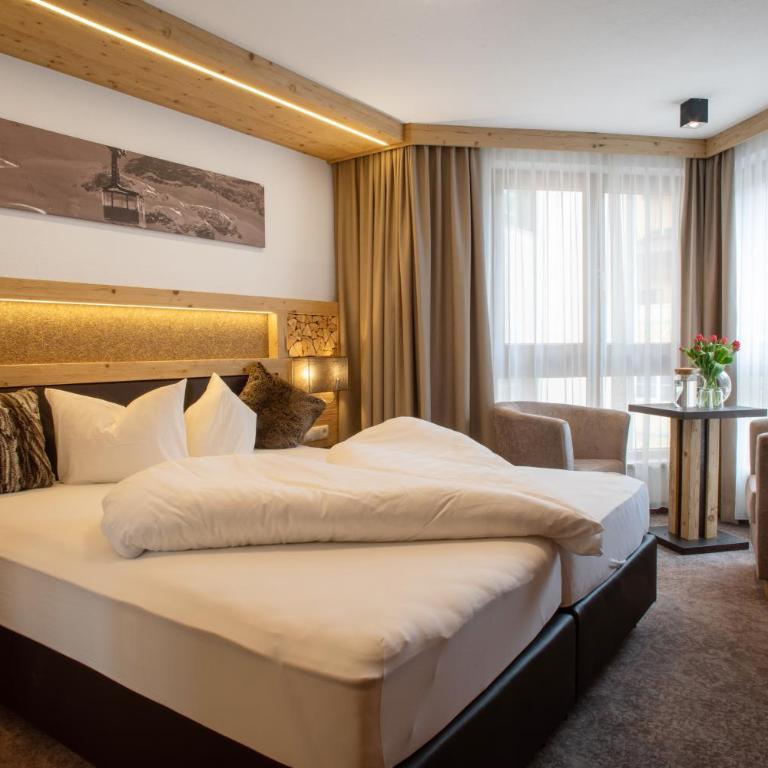 Hotel Victoria - Familienzimmer (3 Erwachsene) - 1