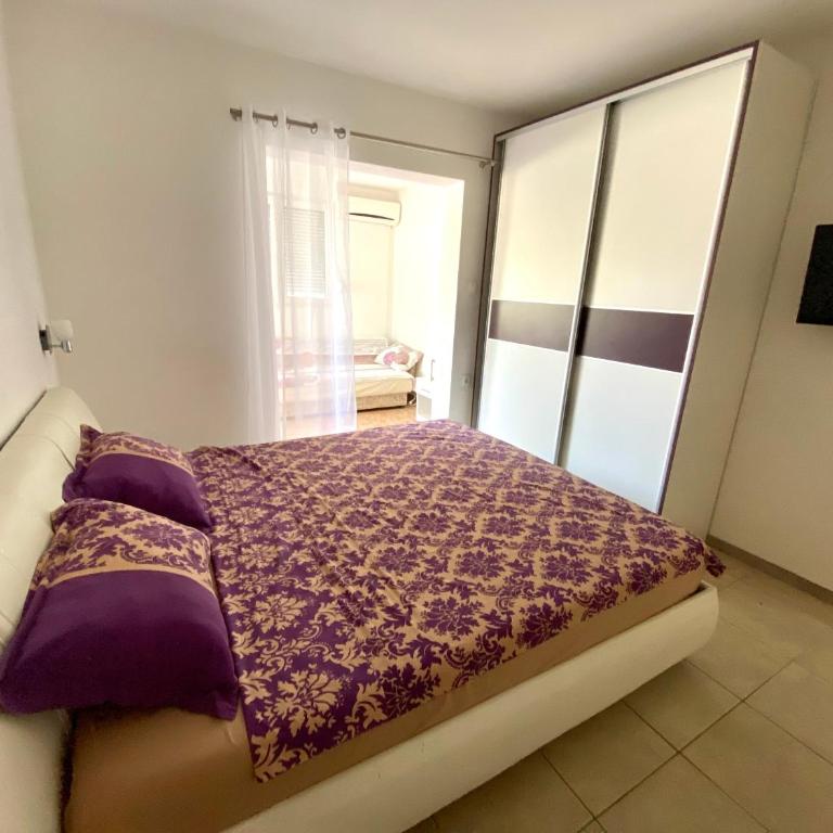 Apartments Popović - Twin Room with Extra Bed - 2