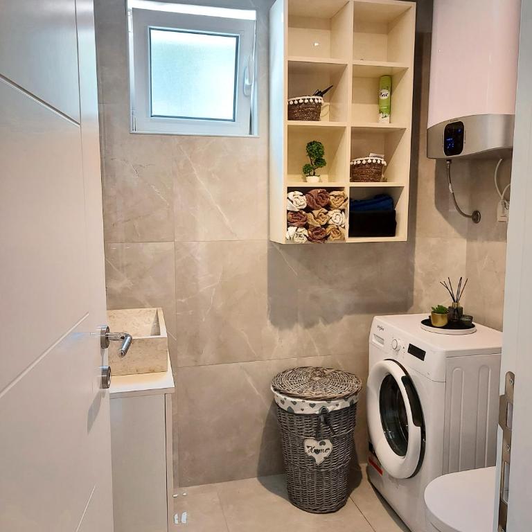 Studios Merdović - Deluxe Family Suite - 13