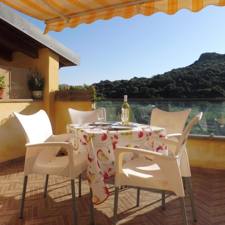 Grazioso attico vicino alla spiaggia e al centro - Penthouse Apartment - 5