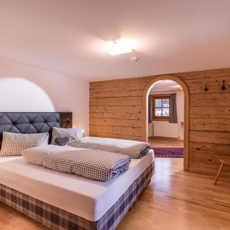 Ferienwohnungen Altginzling - Apartment mit Balkon - 1
