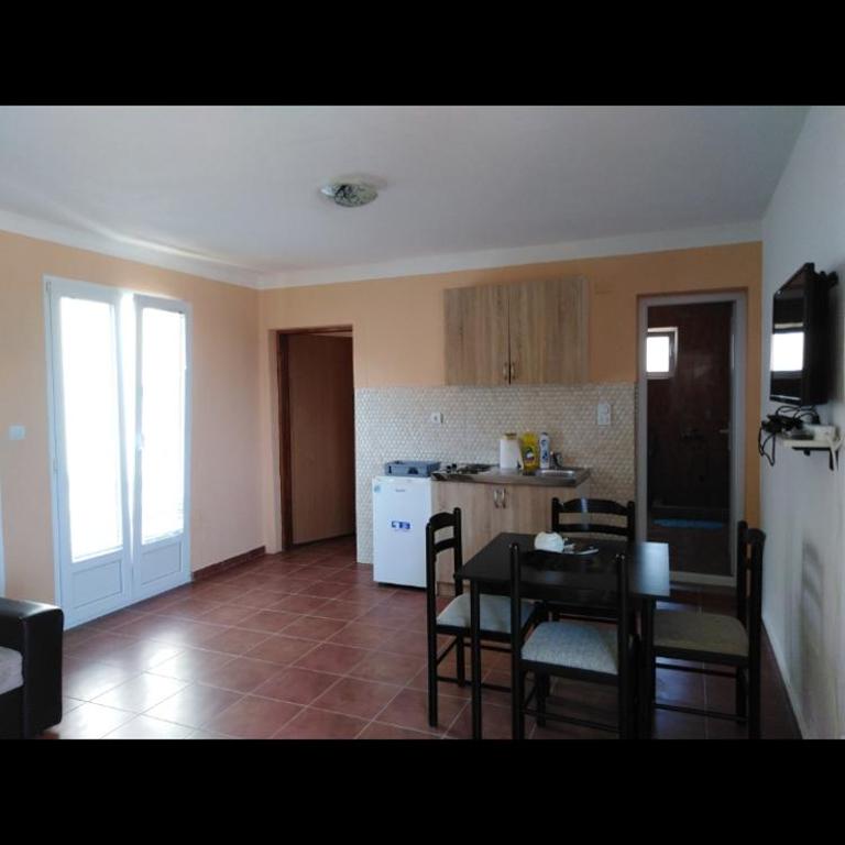 Apartmani - Prenoćište Šebek Sutomore - Apartman sa 1 Spavaćom Sobom - 6