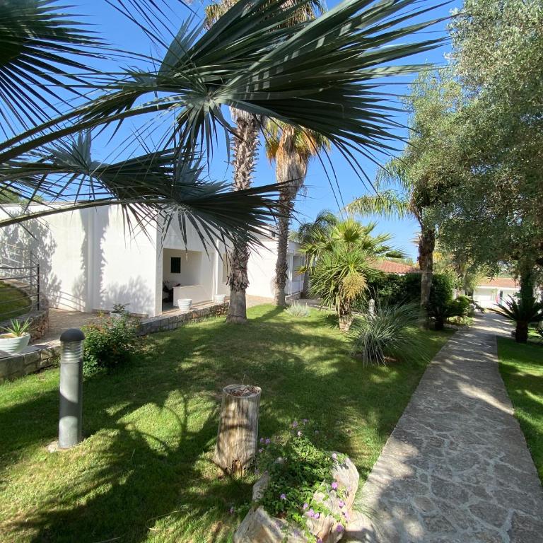 Città Bianca Country Resort - Camera Matrimoniale con Patio - 6