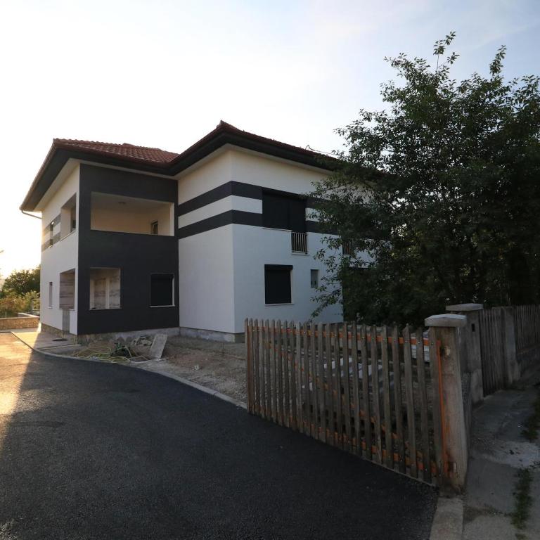 Althea Home & Wellness - Villa with Private Pool - 60