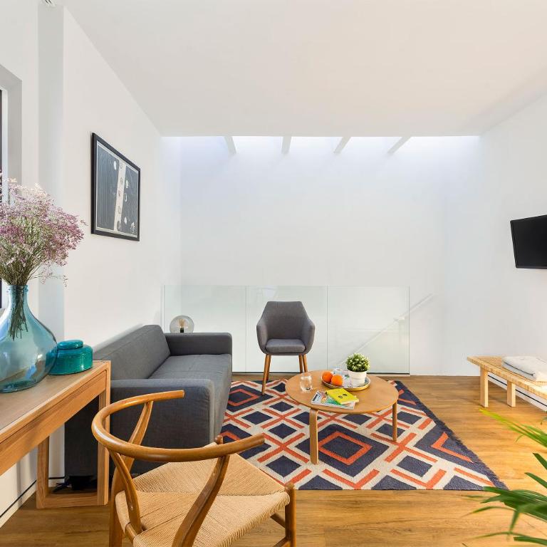 Genteel Home Santa Teresa - Duplex Two-Bedroom with terrace and private pool - 9