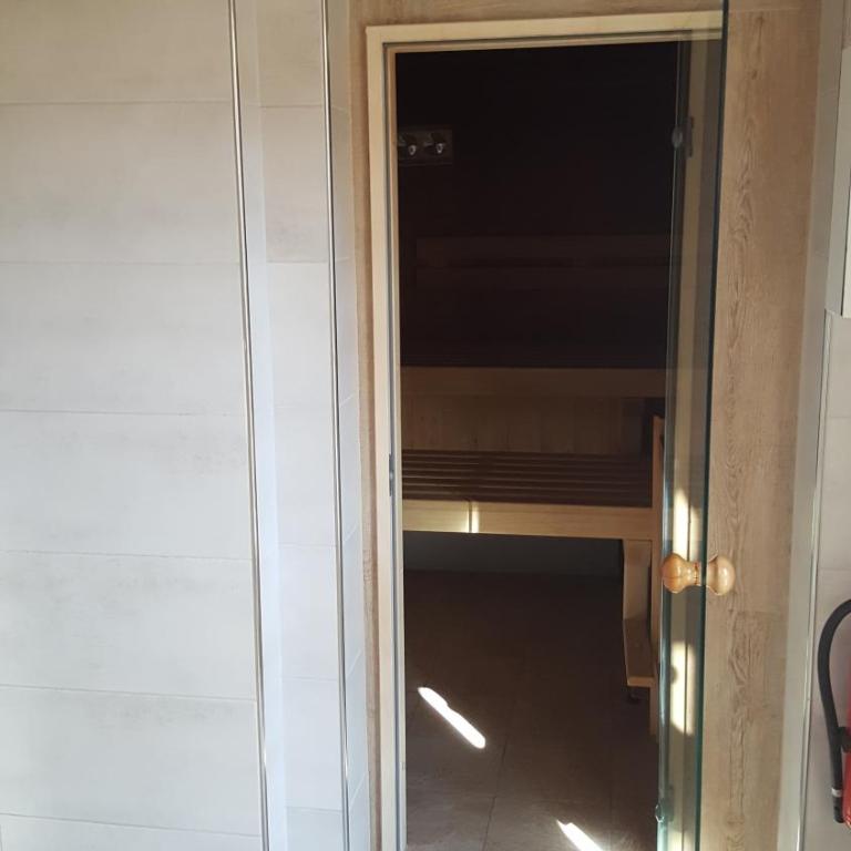 Fewo FRIADO im Ferienpark OA - ohne Zusatzkosten nach Anreise - mit Hallenbad, W-Lan, PKW-Garage, Kurtaxe mit Allgäu-Walser-Pass, Bett- und Handtuch-Wäsche sowie End-Reinigung - One-Bedroom Apartment - 27