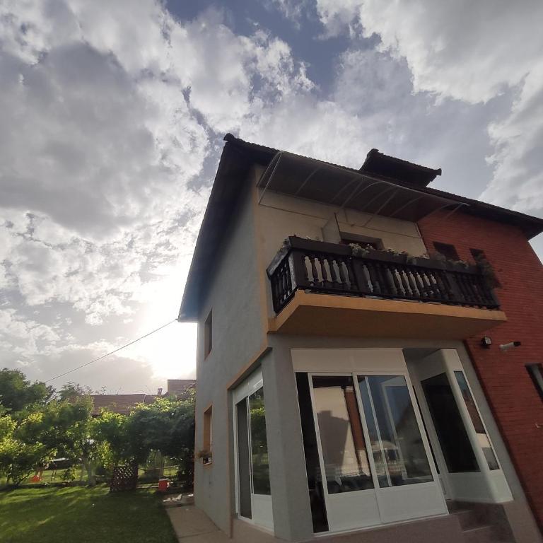 Konak Mali Raj - Gradska Kuća sa 2 Spavaće Sobe - 9