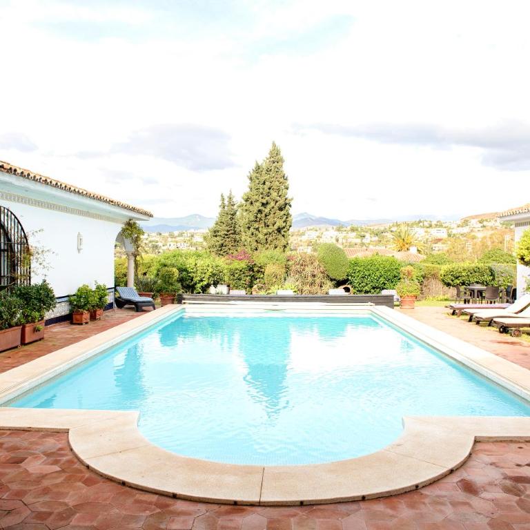 CASA MICHAEL - El Paraiso, Marbella - Villa - 2