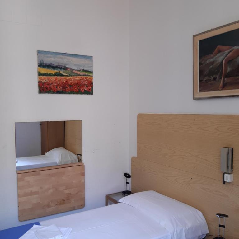 Hotel Guesthouse MASSENA - Economy Twin Room - 5