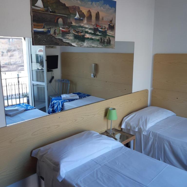 Hotel Guesthouse MASSENA - Economy Twin Room - 6