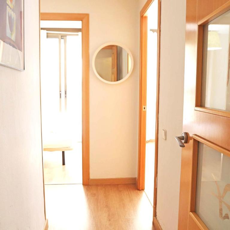 Bcn-rentals apartments in the Old town - Three-Bedroom Apartment - 35