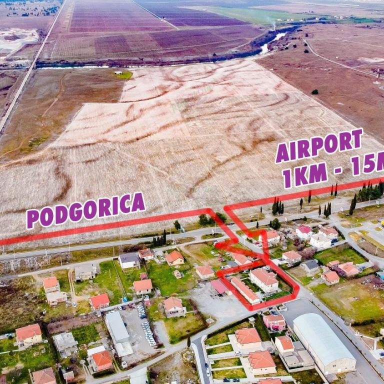 Simo apartments airport Podgorica - Studio Apartment - 30