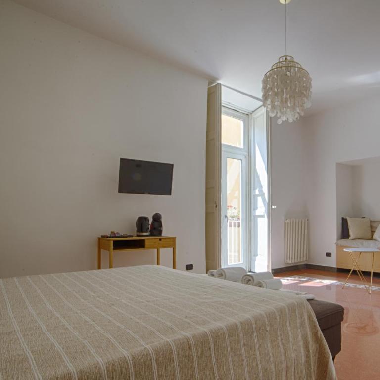 Vesevo Rooms - Camera Deluxe - 3