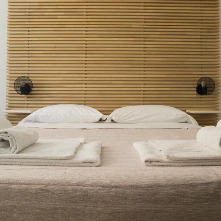 Vesevo Rooms - Camera Matrimoniale con Balcone - 3