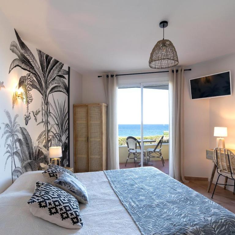 "Cap Riviera" Hotel & Restaurant Saint Aygulf - Chambre Double avec Terrasse et Vue sur Mer - 1