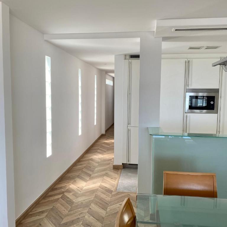 Lujoso apartamento en 1ª línea recién reformado - Apartamento de 3 dormitorios - 16