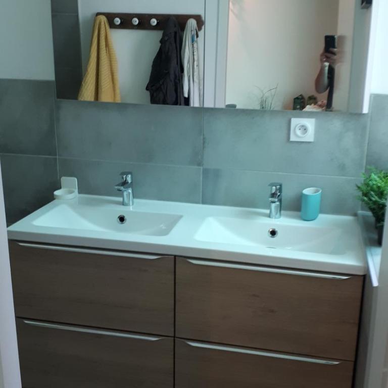 Esprit Bistrot / Rent4night Grenoble - Camera Deluxe - 16