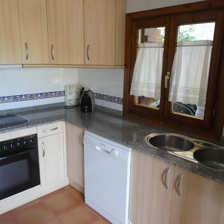 Casa con jardín frente a la Ciudadela de Jaca - Casa - 25