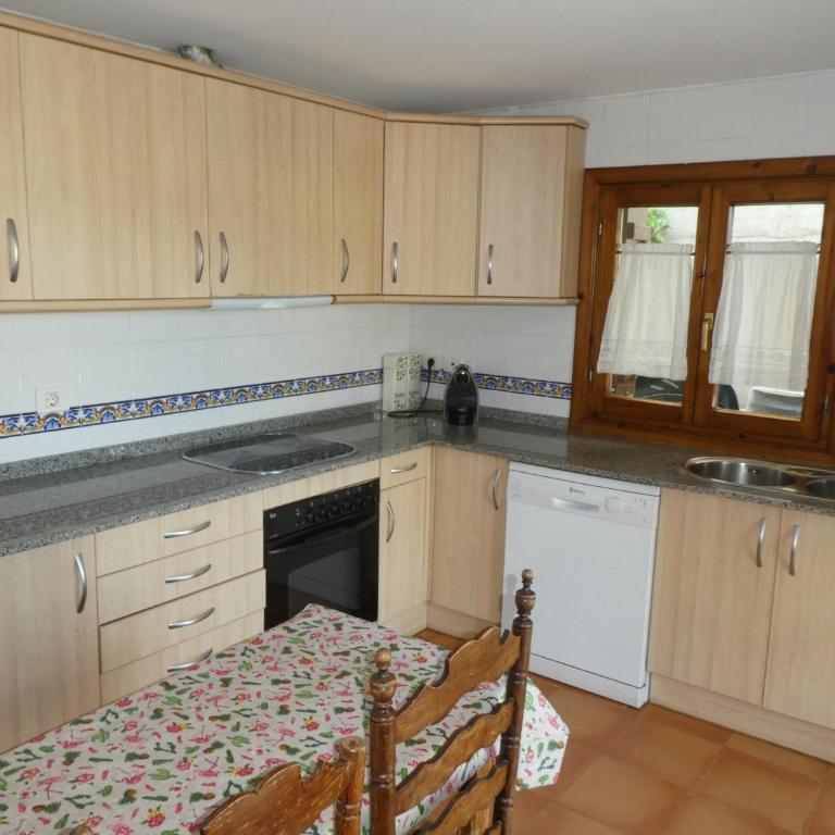 Casa con jardín frente a la Ciudadela de Jaca - Casa - 26