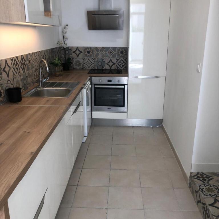 Residence Provence plage - One-Bedroom Apartment - 28