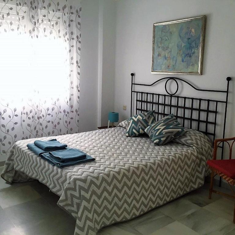 Luminoso y amplio apartamento en el centro histórico de Sevilla - Apartamento de 1 dormitorio - 10