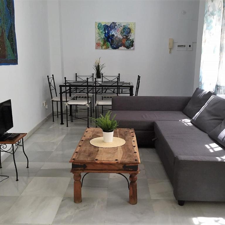 Luminoso y amplio apartamento en el centro histórico de Sevilla - Apartamento de 1 dormitorio - 14