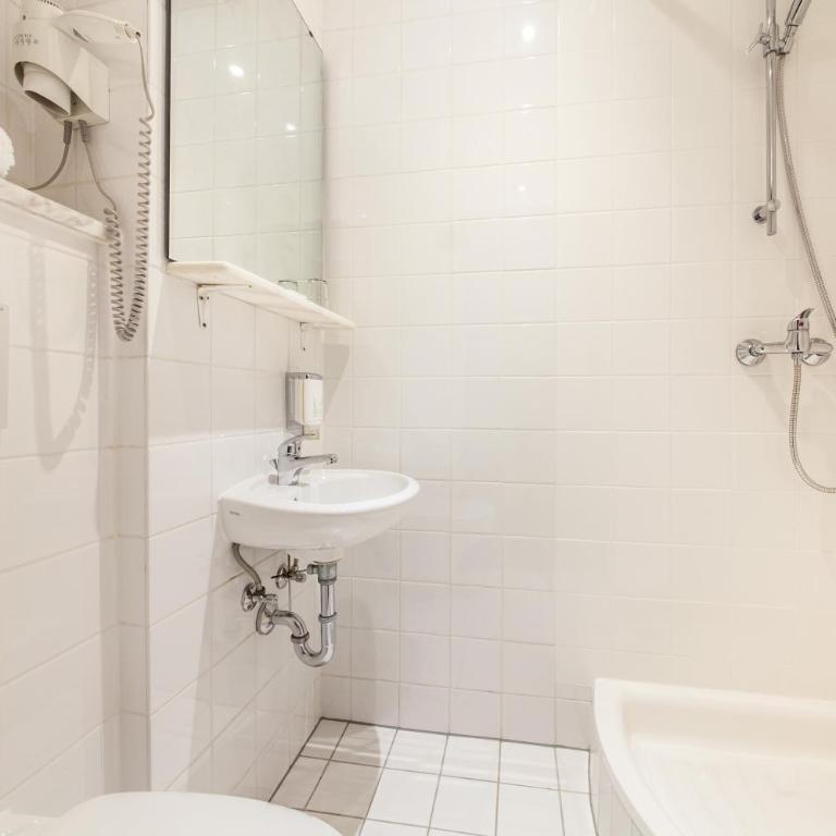Sure Hotel by Best Western Muenchen Hauptbahnhof - Habitación Individual Estándar - 5