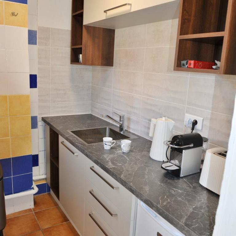 Loft Apartment , La Terrasse Centre Ville d'Arles, - Apartment with Terrace - 6