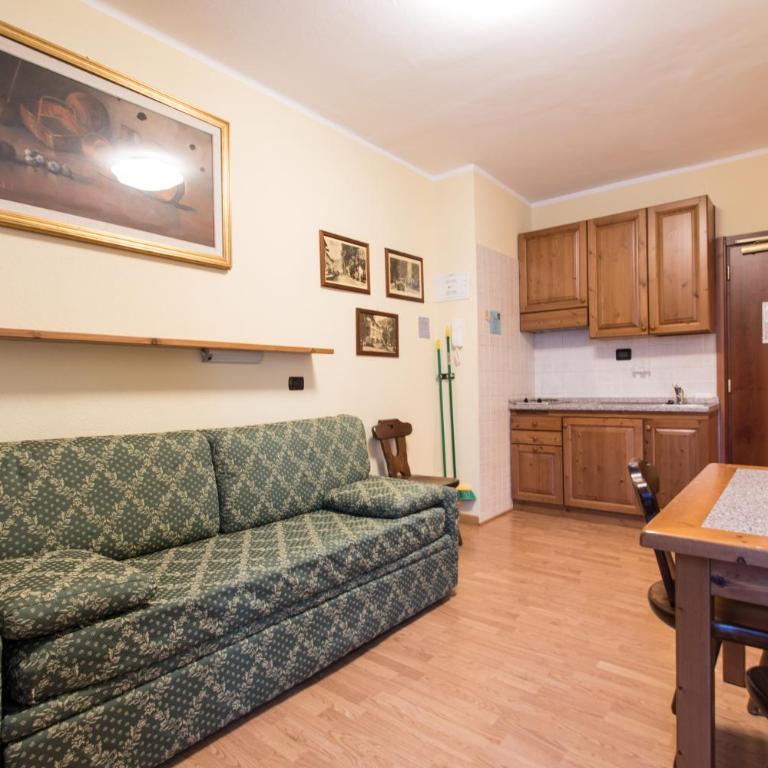 Limone Palace Aparthotel - Camera Familiare Tripla - 4