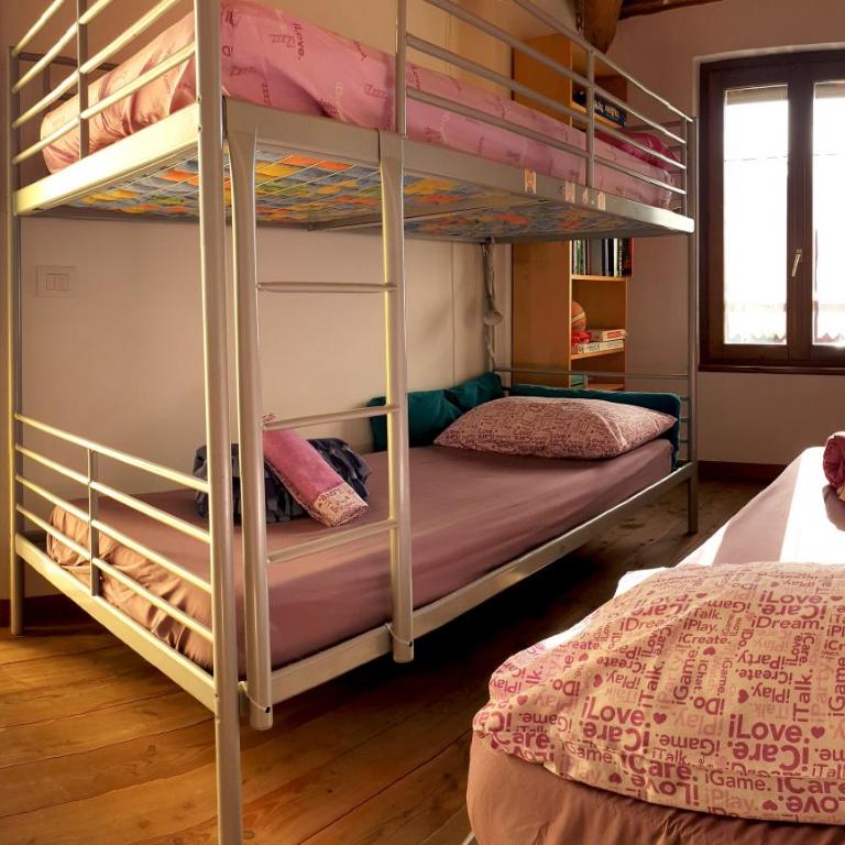 Casa Vacanza & Suite Joy - Two-Bedroom House - 35