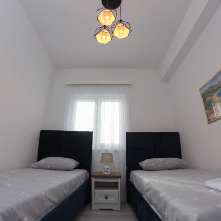 Villa Lila - Three-Bedroom Villa - 15
