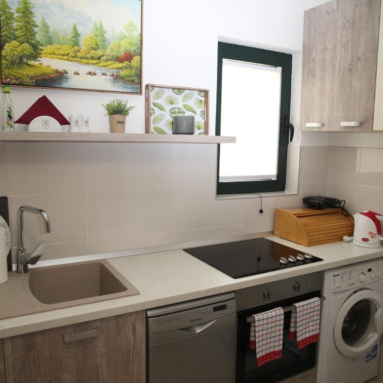 Apartmani Dijana 2 - Studio-Apartment - 5