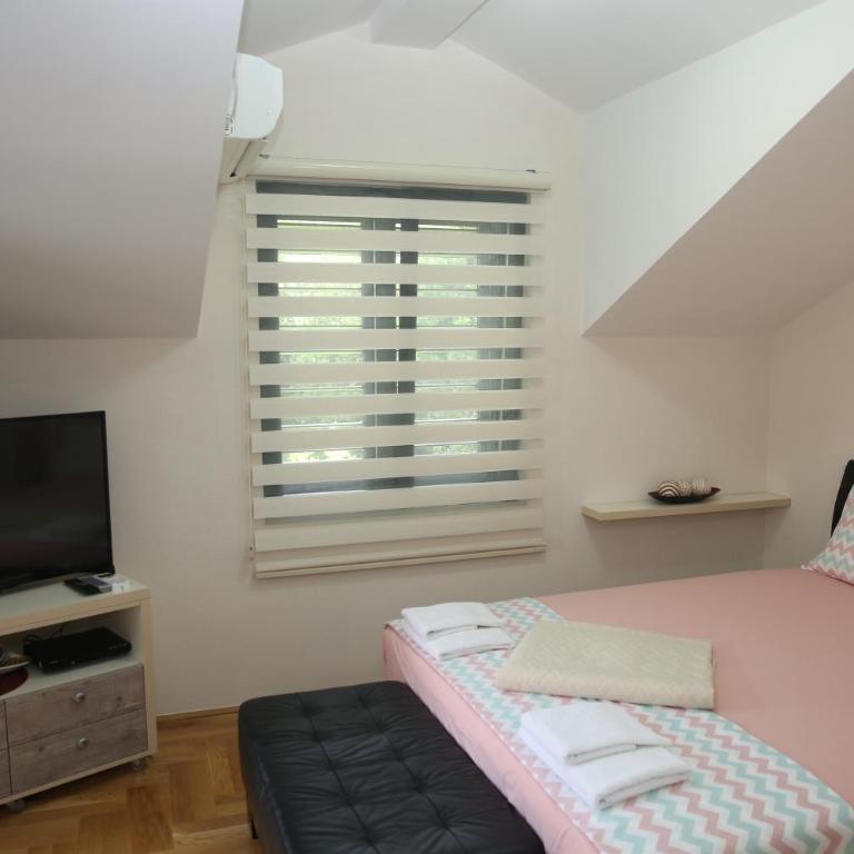 Apartmani Dijana 2 - Studio-Apartment - 2