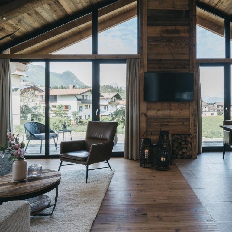 VAYA Fieberbrunn - Chalet mit einer eigenen Sauna - 1