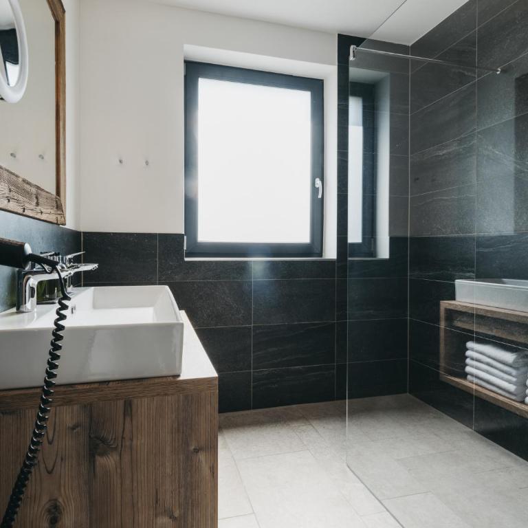 VAYA Fieberbrunn - Chalet mit einer eigenen Sauna - 11