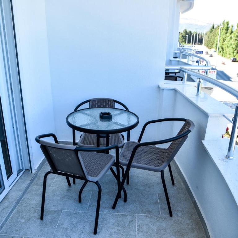 Casa Sinani - Apartman Tipa "Suite" sa Balkonom - 4