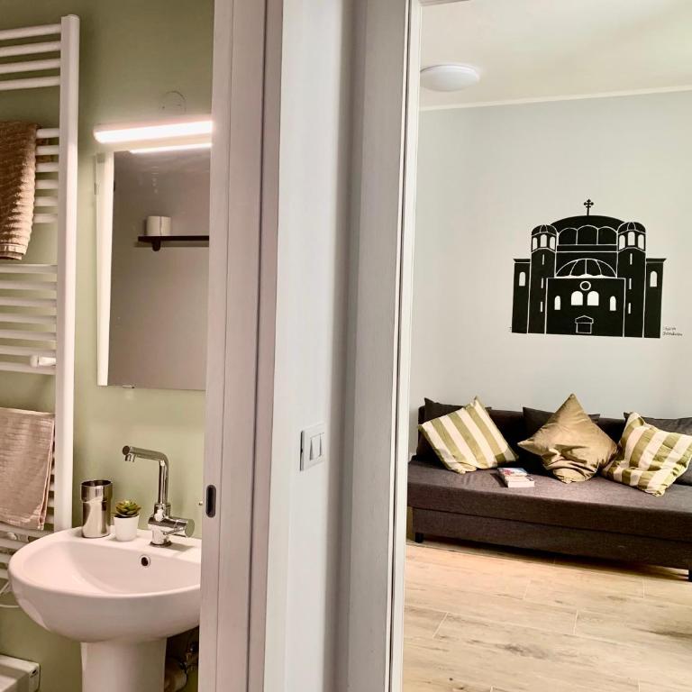 Casanova Trieste Centrale - Appartamento con 1 Camera da Letto - 4