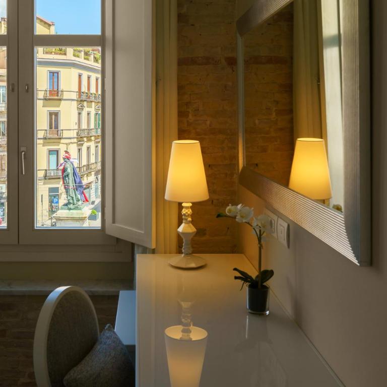 Boutique Hotel Carlo Felice - Camera Matrimoniale Superior - 3