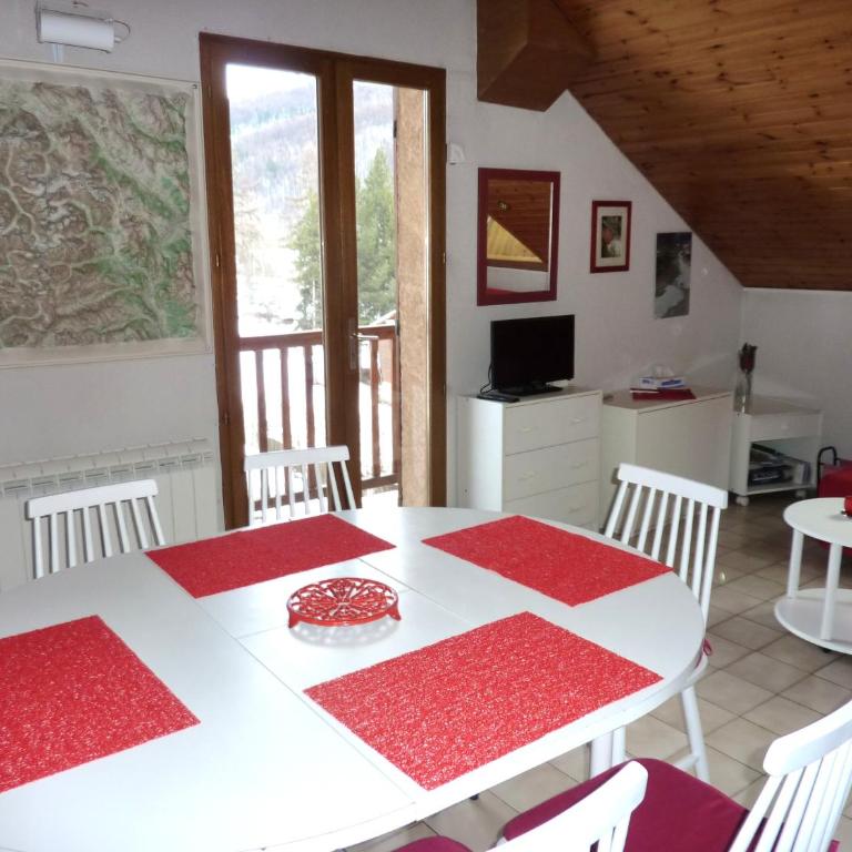 LES MOULINS DE LA GUISANE - Appartement 2 Chambres - 1