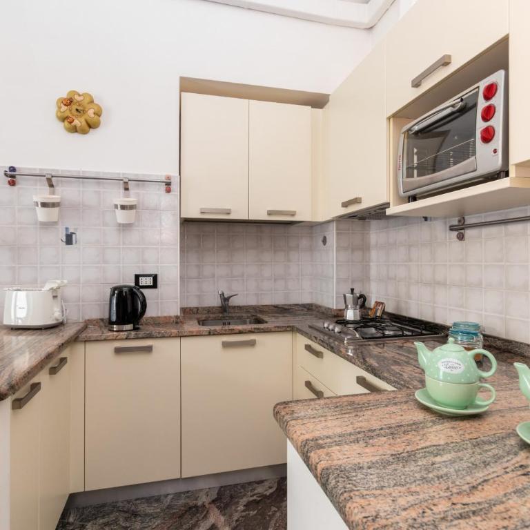 Nice and Cozy Apartment in Crocetta by Wonderful Italy - Appartamento con 1 Camera da Letto - 3