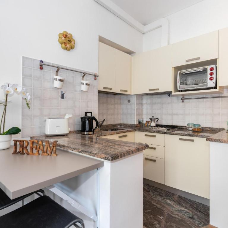 Nice and Cozy Apartment in Crocetta by Wonderful Italy - Appartamento con 1 Camera da Letto - 4