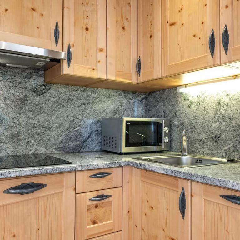"Kaiser Karl" *** Ferienwohnungen - One-Bedroom Apartment with Balcony - 7