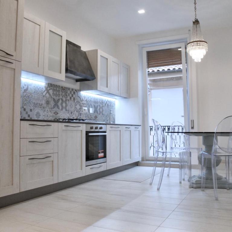 CASA PAOLINA NEL CENTRO DI BRACCIANO - Casa con 2 Camere da Letto - 2